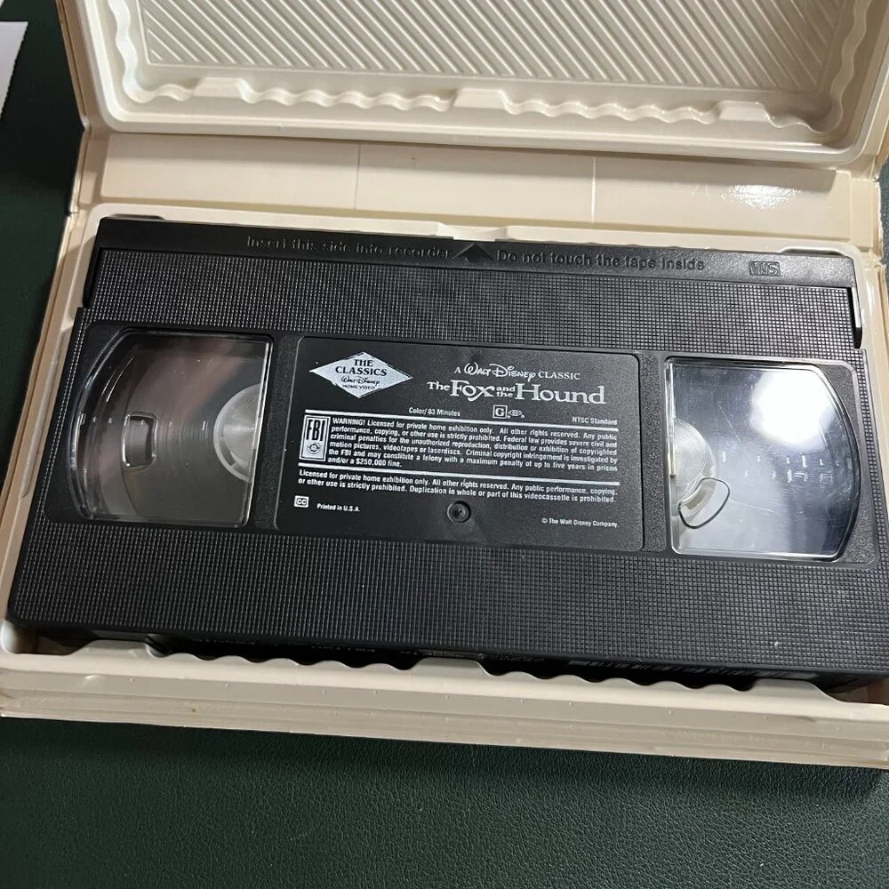 Disney’s The Fox and the Hound VHS Black Diamond Edition #2041-1 First Pressing